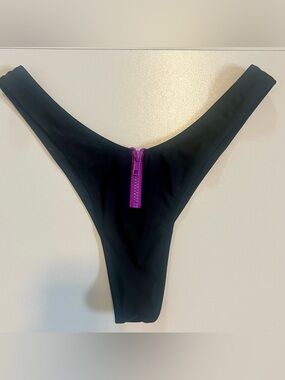 Black Thong Bikini Bottom Size Small Zip Front High Cut Cheeky Swim NWOT